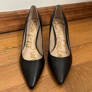 〰️ SAM EDELMAN Tristan Pump in Black (Size 6.5) 〰️